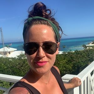 Meet your Posher, Chantelle